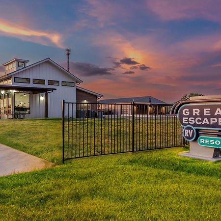 Great Escapes Rv Resort Bryan College Station Exterior foto