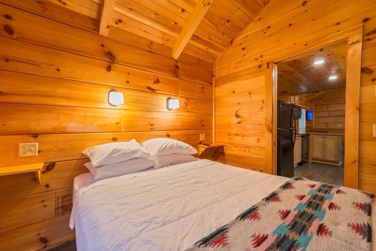 Great Escapes Rv Resort Bryan College Station Exterior foto