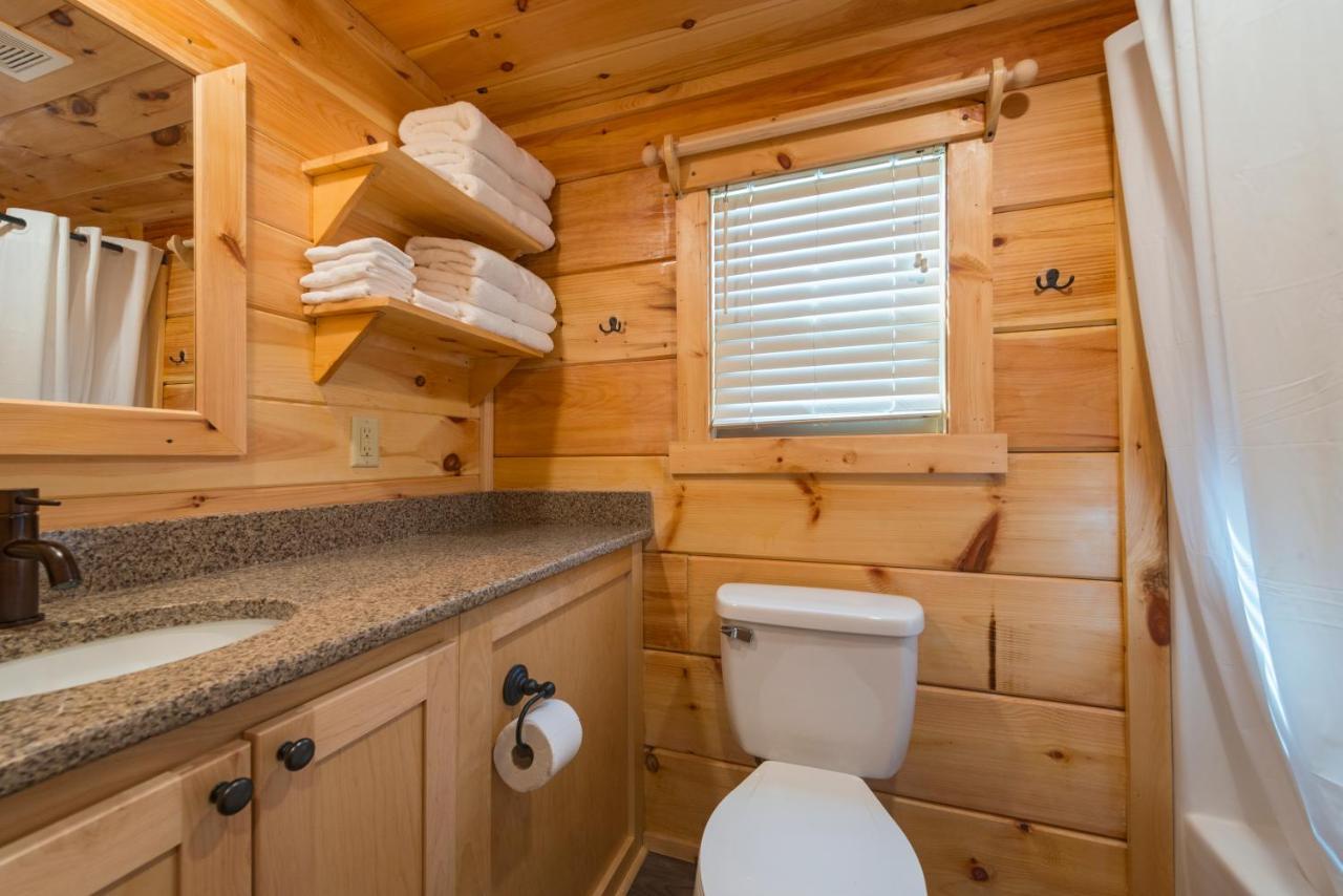 Great Escapes Rv Resort Bryan College Station Exterior foto