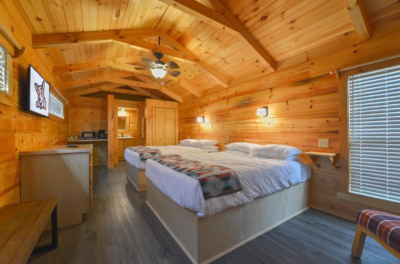 Great Escapes Rv Resort Bryan College Station Exterior foto
